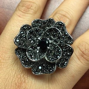 Park Lane Twilight Ring